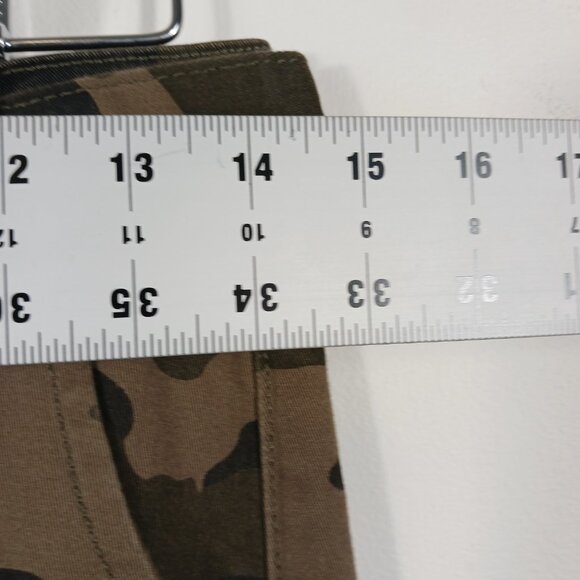 I & M Jeans, Camo Cargo Jogger Pants, Belted, Size Small, Tactical, Utility - Picture 10 of 14